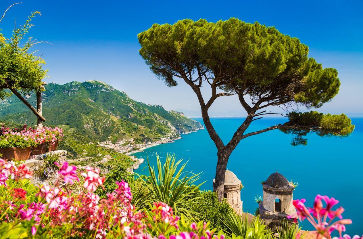 (Amalfi Coast. Credit: iStock)